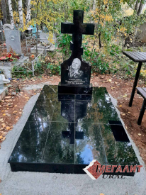 Памятник №27